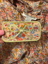 Load image into Gallery viewer, Floral Bow Patches
