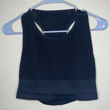 Load image into Gallery viewer, Medium Alo Black Crop Top