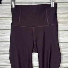 Load image into Gallery viewer, Size 2 Lululemon Plum Shadow Zoned In Tight *27" Leggings