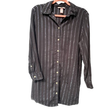 Load image into Gallery viewer, Size Medium Victoria’s Secret Black Button Down Top