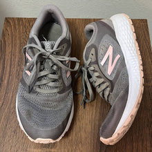 Load image into Gallery viewer, Size 9 New Balance Gray Pink White Running Tennis Shoes