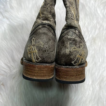 Load image into Gallery viewer, Size 5.5 Circle G Women’s Embroidered Cross Square Toe Coral Western Cowboy Boots