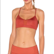 Load image into Gallery viewer, Small Alo Goddess Bra Sunbaked Glossy