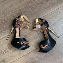 Load image into Gallery viewer, Size 8 Penny Loves Kenny Black Gold & Leopard Platform Stilettos