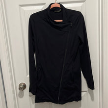 Load image into Gallery viewer, Medium Athleta Black Intension Jacket 2.0