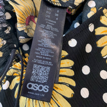 Load image into Gallery viewer, Sz 4 ASOS Black & White Polka Dot Sunflower Jump Suit