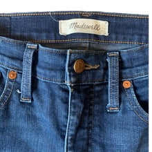 Load image into Gallery viewer, Size 28 Madewell 10" High-Rise Skinny Jeans