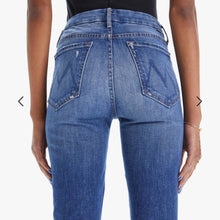Load image into Gallery viewer, Size 24 MOTHER THE LOOKER Where Is My Mind? High Rise Skinny Jeans