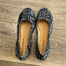 Load image into Gallery viewer, Size 7.5 Lucky Brand Black Gray & White Woven Emmie Ballet Flats