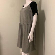 Load image into Gallery viewer, Size 3XL Torrid Black & Gray Raglan Skater Dress