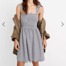Load image into Gallery viewer, Small Madewell Texture & Thread Smocked Stripe Dress