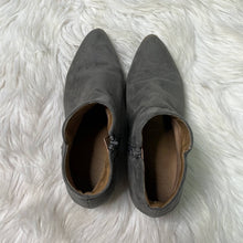Load image into Gallery viewer, Sz 8 Charlotte Russe Gray Suede Pointy Toe Ankle Booties