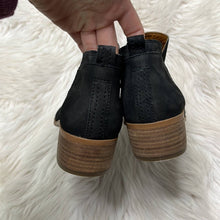 Load image into Gallery viewer, Sz 7.5 Franco Sarto Black Pointed Toe Suede Ankle Booties