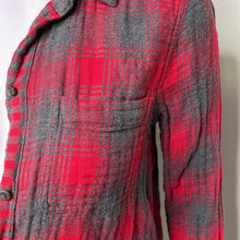 Load image into Gallery viewer, Size XS Madewell Ex-Boyfriend Shirt in Lansing Red Gray Plaid Button Up
