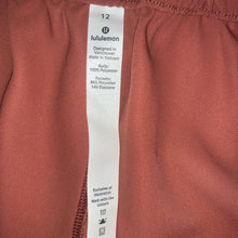 Load image into Gallery viewer, Size 12 Lululemon NWOT Noir High Waisted Tie Shorts