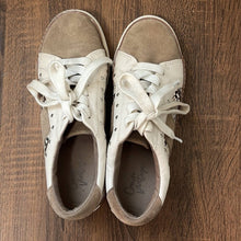 Load image into Gallery viewer, Size 6.5 CROWN VINTAGE KALINDA Snake Print SNEAKERS