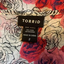 Load image into Gallery viewer, Size 2X Torrid Pink & Black Floral Button Front High Low Tank