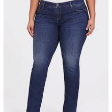 Load image into Gallery viewer, Sz 26 Torrid SLIM BOOT JEAN - VINTAGE STRETCH DARK WASH