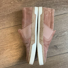 Load image into Gallery viewer, Size 7.5 VINCE Johan Espadrille Slip On Sneakers