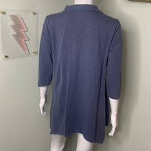 Load image into Gallery viewer, Medium Soft surroundings Blue Danielle Button Top