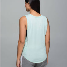 Load image into Gallery viewer, Size Small Lululemon Mint Var-City Braided Stripe Tank