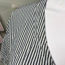 Load image into Gallery viewer, Size XL Universal Thread Navy Blue & White Stripe Button Up Top