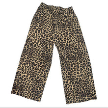Load image into Gallery viewer, Sz 0X Torrid LEOPARD CREPE WIDE LEG PANT