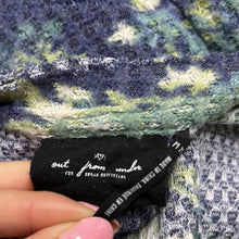 Load image into Gallery viewer, Size Medium Urban Outfitters Waffle Knit V-Neck Button Front Tie Top