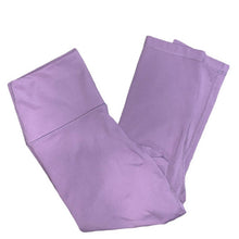 Load image into Gallery viewer, Large Yogalicious Purple Cropped Leggings
