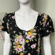 Load image into Gallery viewer, Size Large Wild Fable Black Floral Print Short Sleeve Button Down Tunic Top