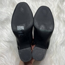 Load image into Gallery viewer, Sz 8 H&M Black Almond Toe Close Toe Heeled Booties