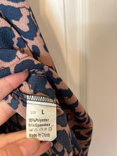Load image into Gallery viewer, Large Wild Feathers Leopard Dot Ruffle Sleeveless Dress
