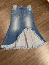 Load image into Gallery viewer, Small High Low Fringe Denim Skirt
