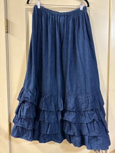 Load image into Gallery viewer, Vintage One Size Cactus Flower Tiered Ruffle Skirt
