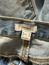 Load image into Gallery viewer, 29 Forever 21 High Waisted Cut Off Denim Shorts

