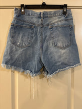 Load image into Gallery viewer, 29 Forever 21 High Waisted Cut Off Denim Shorts
