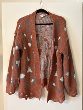 Load image into Gallery viewer, Medium Loveriche Frayed Edge Leopard Cardigan
