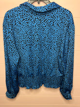 Load image into Gallery viewer, XL Who What Wear Blue Black Floral Button Up Blouse

