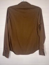 Load image into Gallery viewer, Large Wrangler Women’s Brown Western Pearl Snap Button Up Shirt
