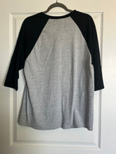 Load image into Gallery viewer, Large Gildan Raising Wild Things Raglan Baseball Graphic T-Shirt
