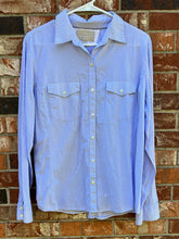 Load image into Gallery viewer, Large Banana Republic Blue White Cotton Button Up Shirt
