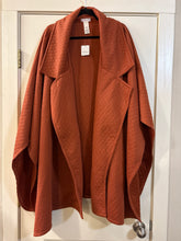 Load image into Gallery viewer, One Size Free People NWT Off Duty Quilted Poncho
