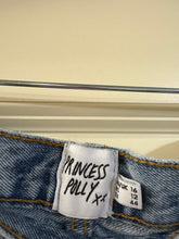 Load image into Gallery viewer, 12 Princess Polly Holly Mid Rise Straight Leg Asymmetric Jean Light Wash Denim
