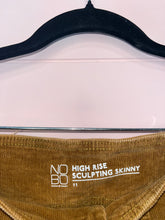 Load image into Gallery viewer, Size 11 No Boundaries High Rise Sculpting Skinny Brown Corduroy Pants
