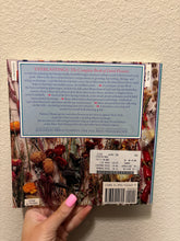 Load image into Gallery viewer, Vintage Everlastings The Complete Book of Dried Flowers Coffee Table Book
