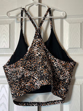 Load image into Gallery viewer, Large Old Navy Black Tan Speckled Criss Cross Sports Bra Crop Top
