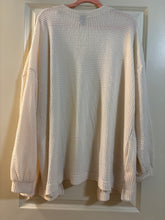 Load image into Gallery viewer, Medium/ Large Knox Rose Waffle Knit Cardigan With Pockets
