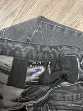 Load image into Gallery viewer, 28/7 Risen High Rise Raw Hem Ankle Straight Denim Jeans
