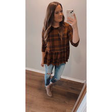 Load image into Gallery viewer, Medium Entro Plaid Peplum Top
