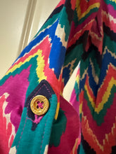 Load image into Gallery viewer, Medium Lilly Pulitzer Cotton Chevron Colorful Top

